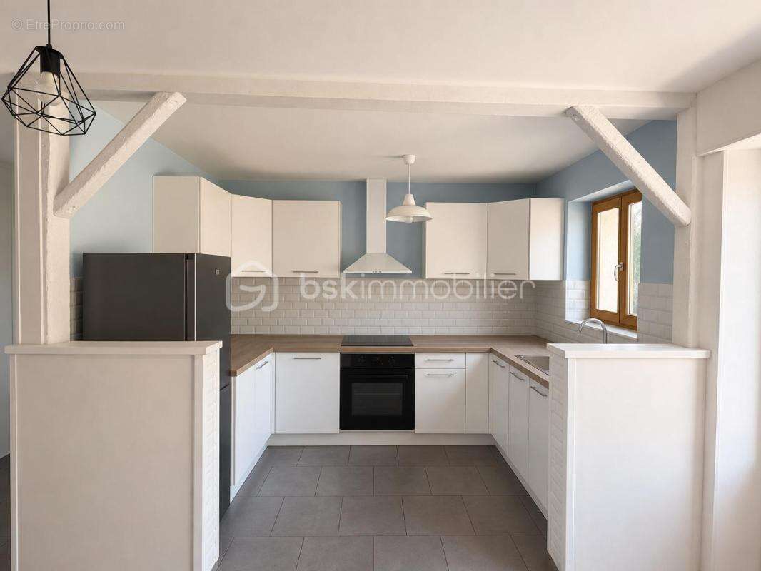 Maison 78 m² à Crepy-En-Valois  - photo 5