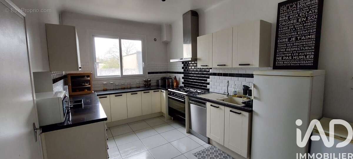 Maison 204 m² à Bergerac  - photo 2