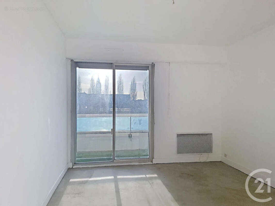Appartement à MELUN