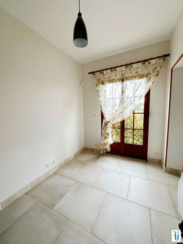 Maison 184 m² à Montigny  - photo 12