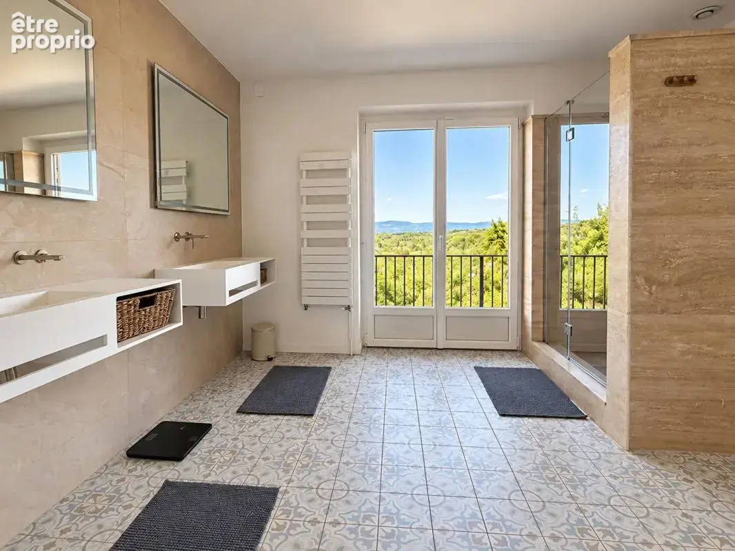 PREIXAN - 10 Mns Carcassonne - Maison 185 m² habitables avec piscine, garage et terrain clos de 2 900 m² - photo 13