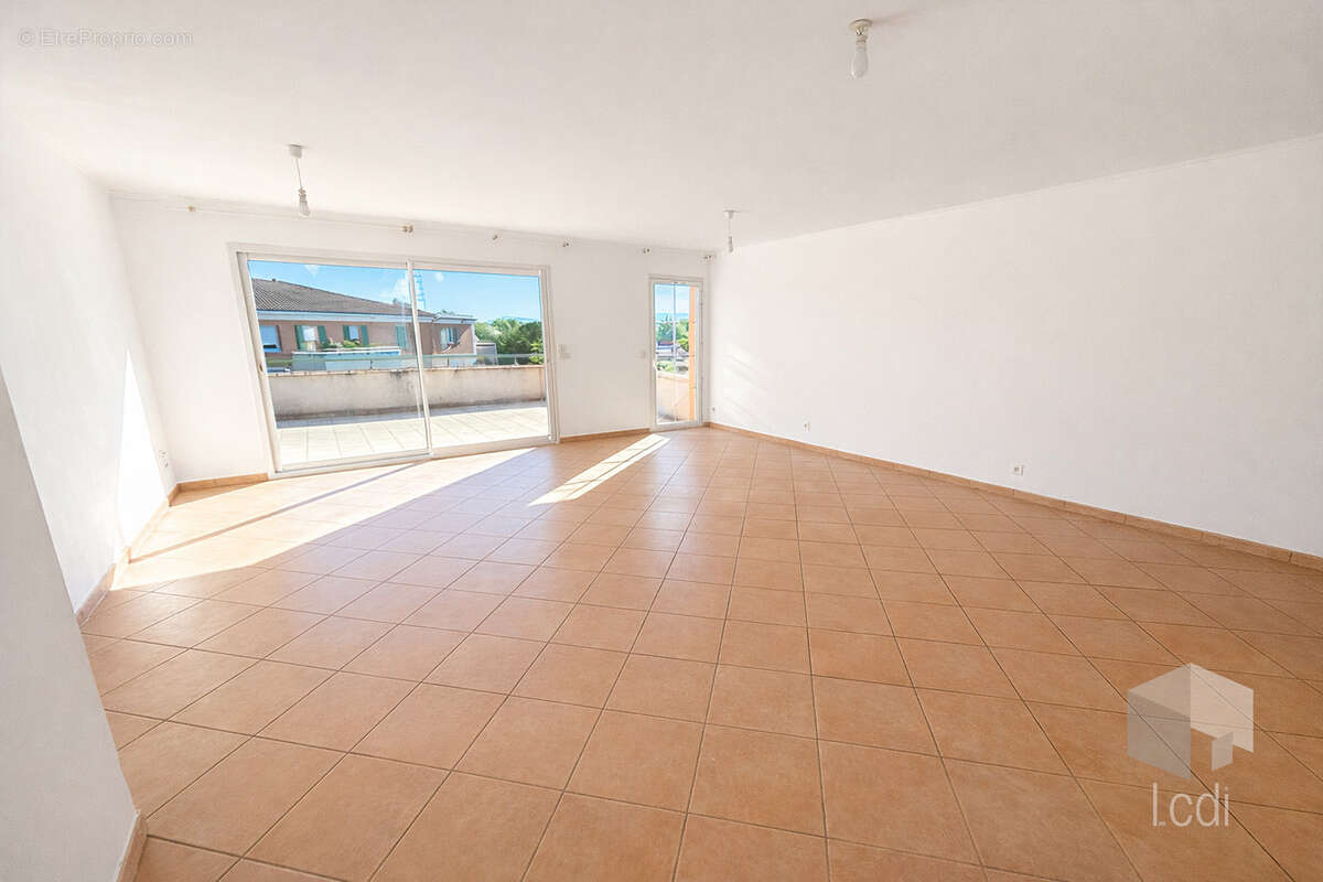 Appartement à MONTELIMAR