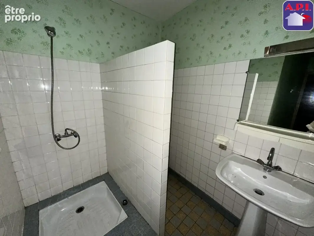 Maison 101 m² à Lacourt  - photo 8