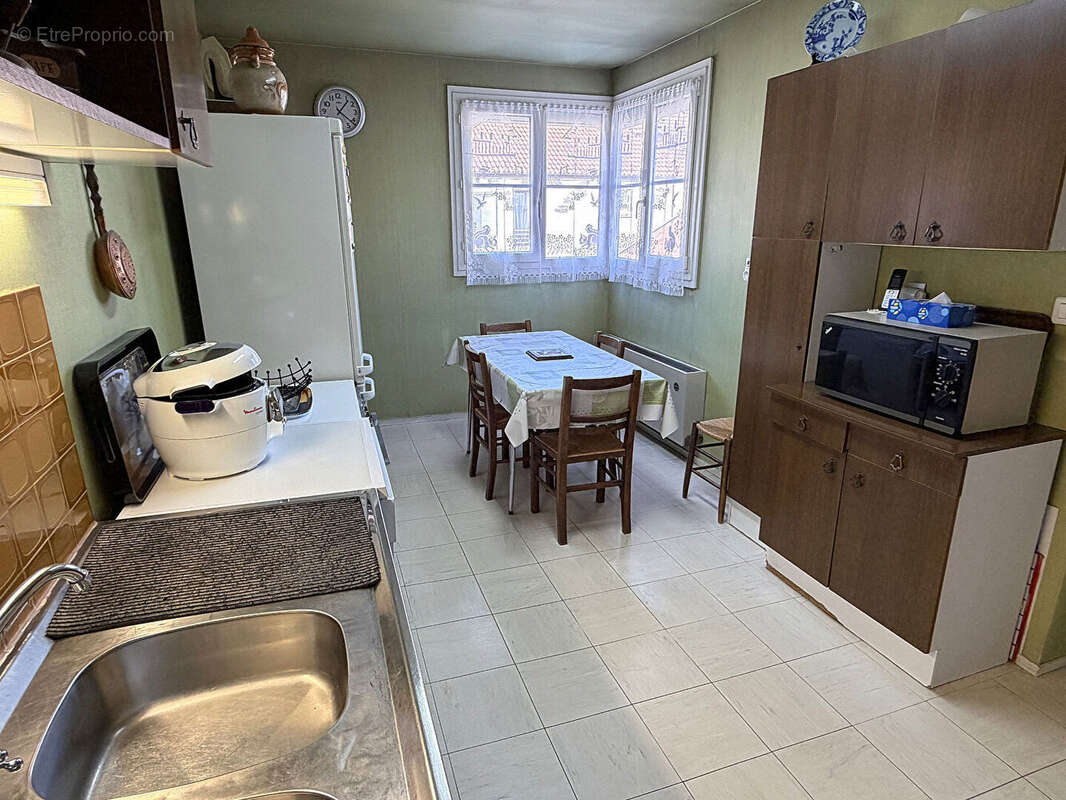 Maison à MONTIGNY-LE-BRETONNEUX