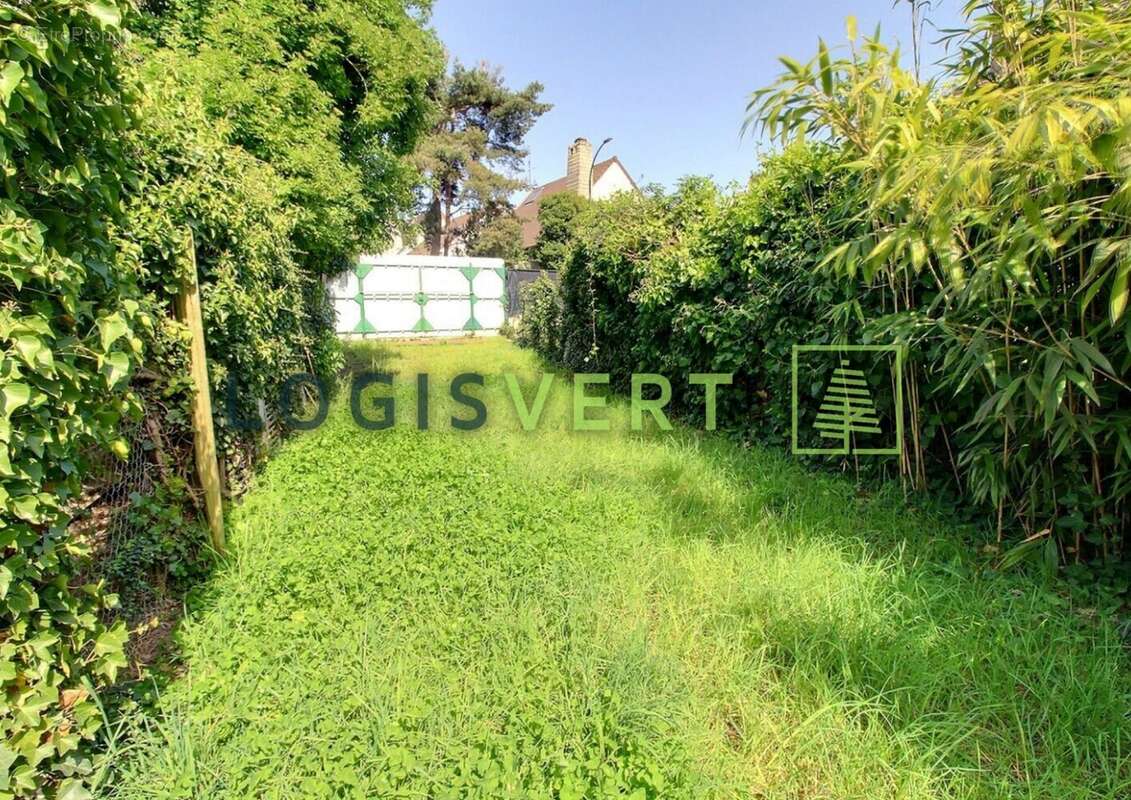 Terrain à PALAISEAU