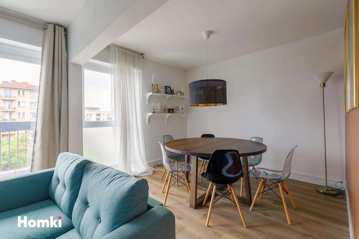 Appartement T4 de 82 m2 à Villeurbanne 69100, Avenue Auguste Blanqui - photo 2
