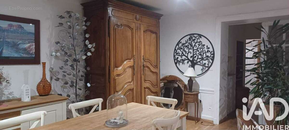 Maison 211 m² à Marigny  - photo 3