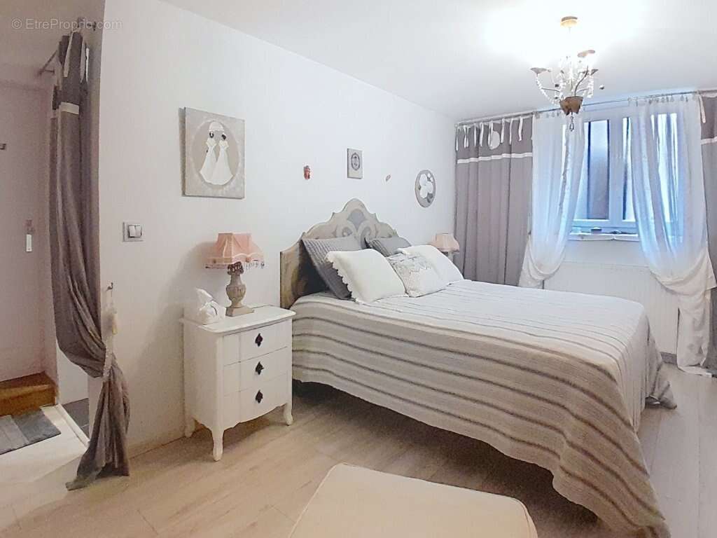 Maison à CHALON-SUR-SAONE