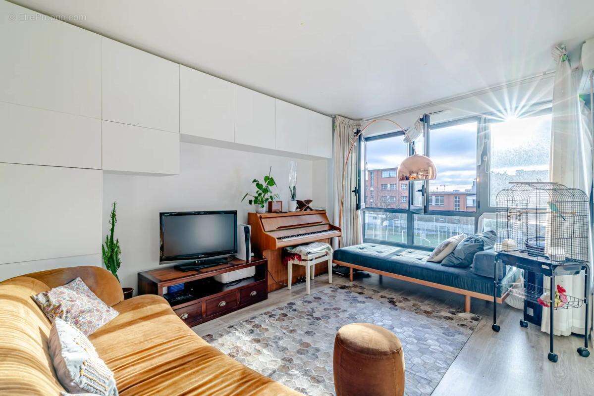 Appartement à GENNEVILLIERS