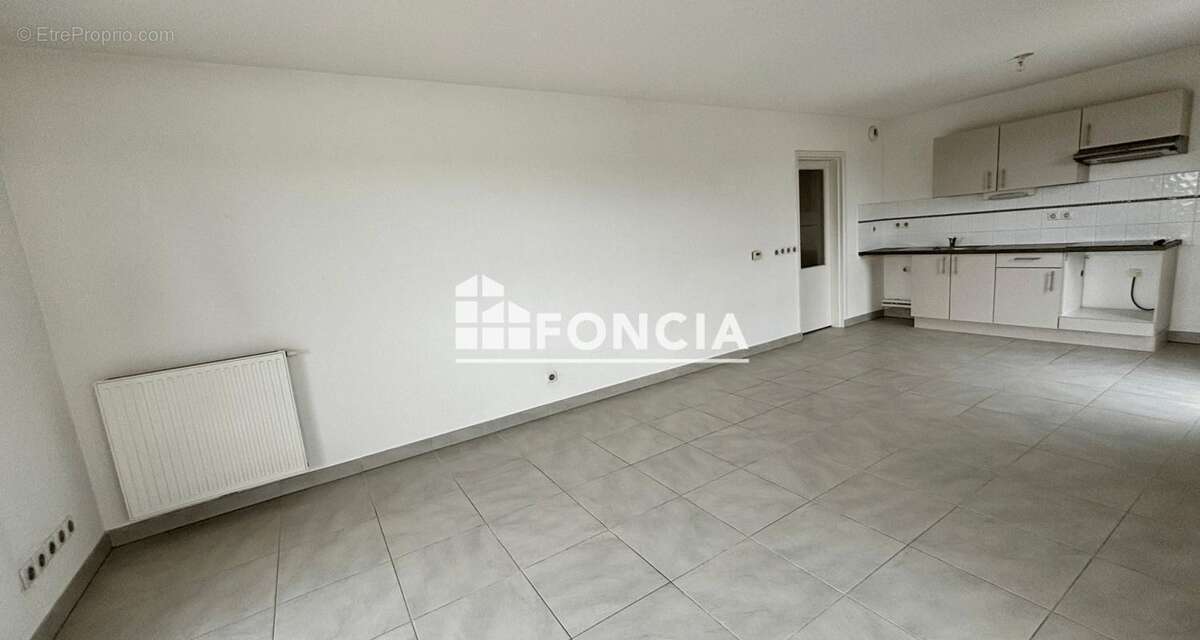 Appartement à JUVIGNAC