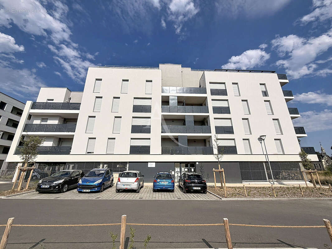 Appartement à SAINT-SYLVAIN-D'ANJOU