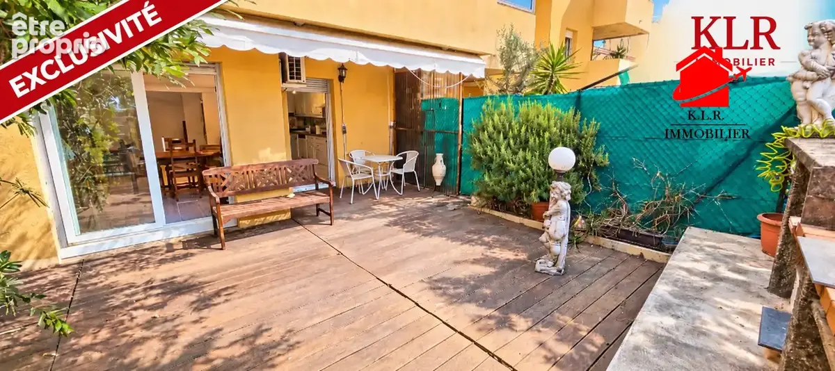 Appartement à CARROS