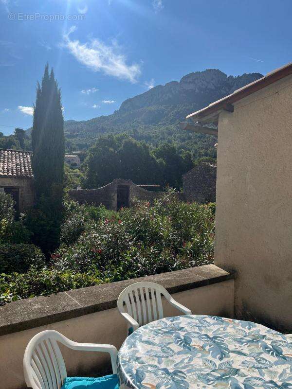 Maison à BUIS-LES-BARONNIES