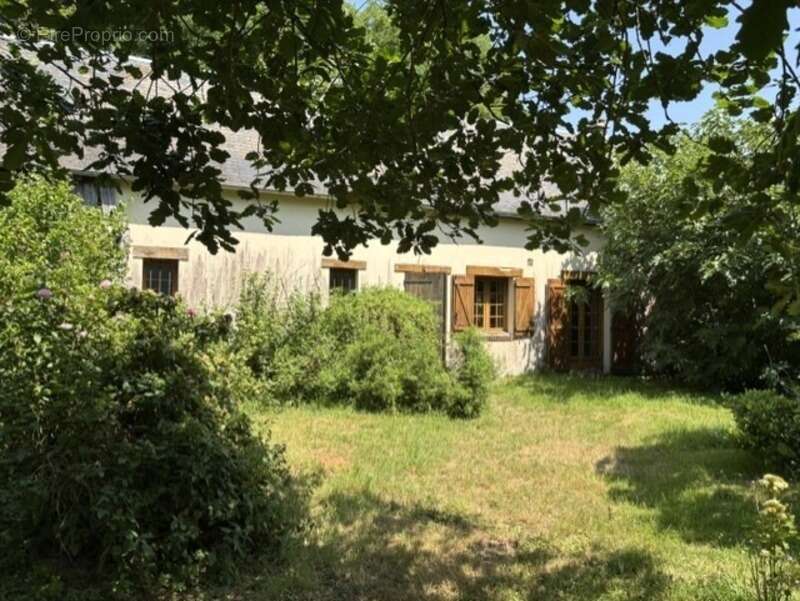 Un lieu de vie unique avec trois maisons aux possibilités infinies ! - photo 29
