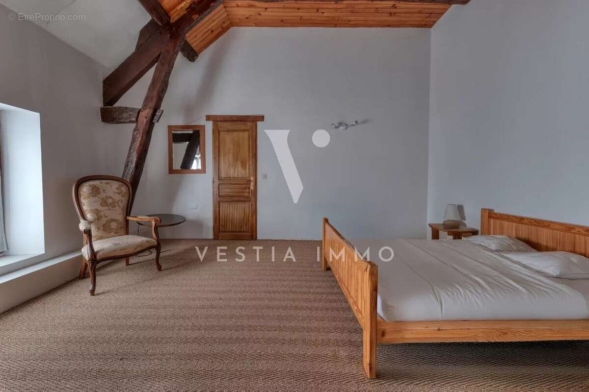 Commerce à PRUNAY-EN-YVELINES