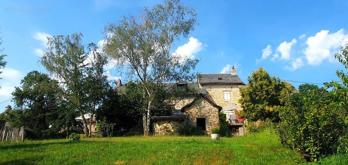Maison à LUNAC
