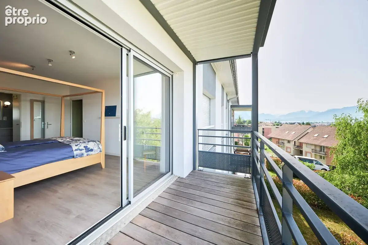 Annecy le vieux dernier etage t5 vue lac - photo 17