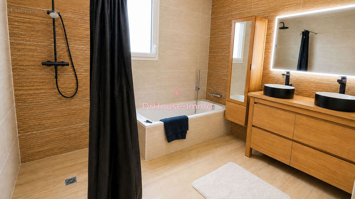 Maison 100 m² à Saint-Andre-De-Cubzac  - photo 20