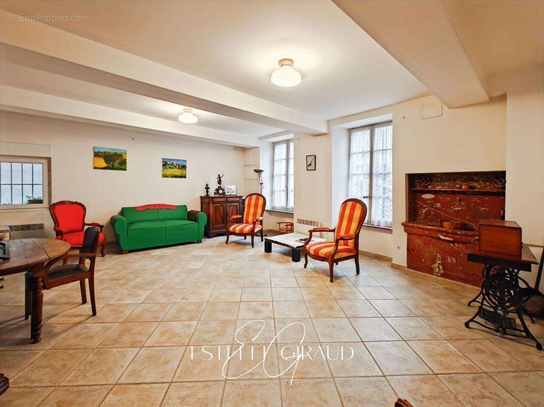 Maison en pierre avec tomettes, terrasse et atelier ? Rieux-Minervois - photo 6