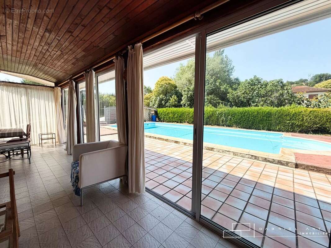 Maison 110 m² à Pavie  - photo 7