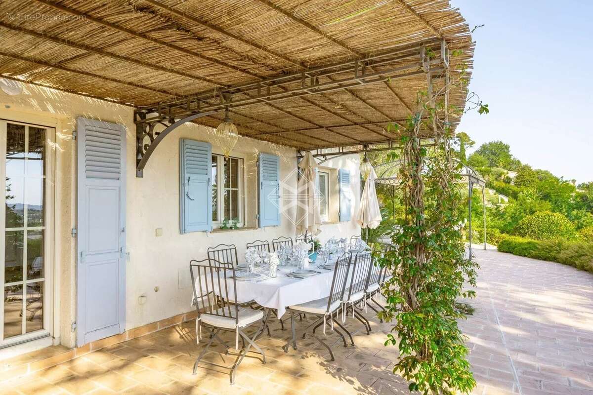 Belle villa provençale avec piscine - tennis - photo 4