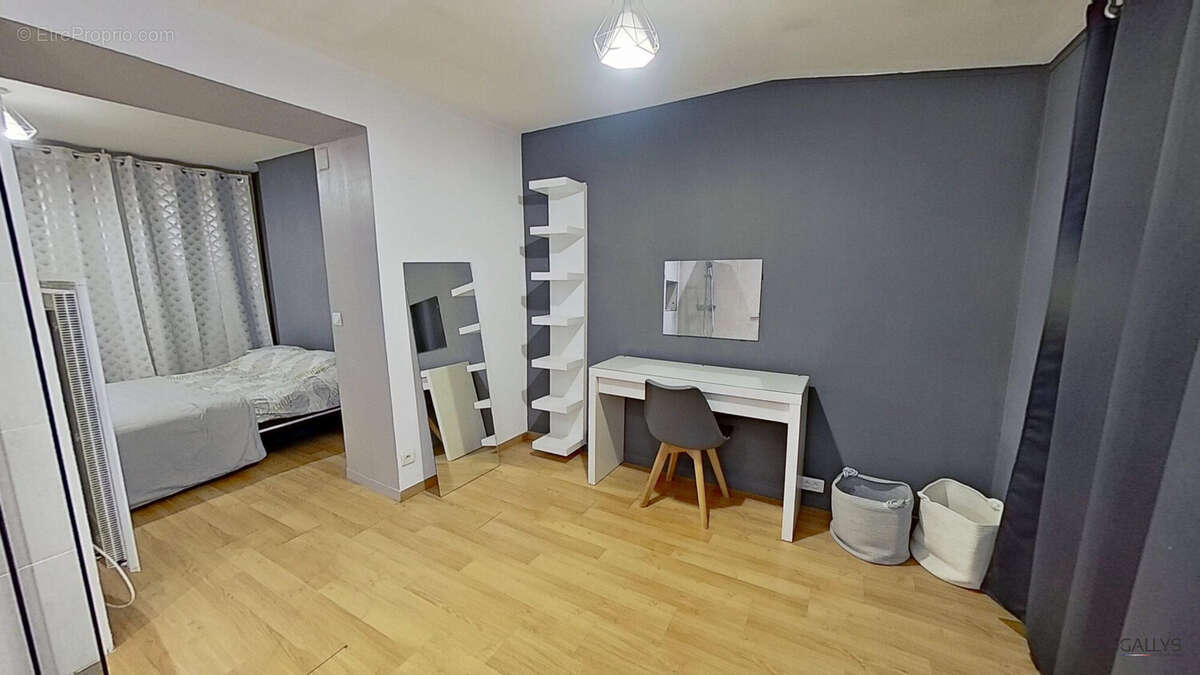 Maison à SORCY-SAINT-MARTIN