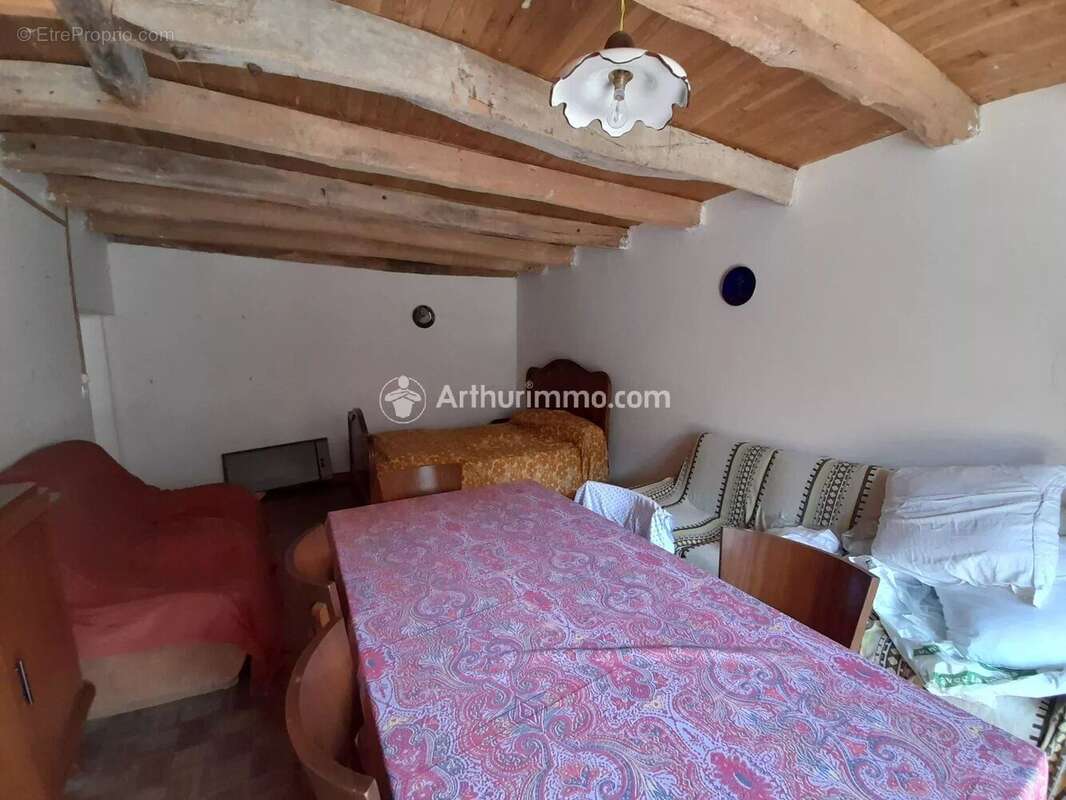 Maison à DAMPIERRE-SUR-BOUTONNE