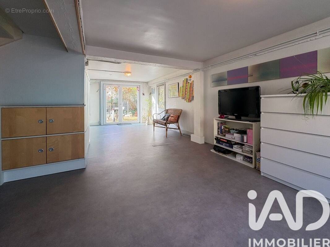 Photo 1 - Maison à VALENCIENNES