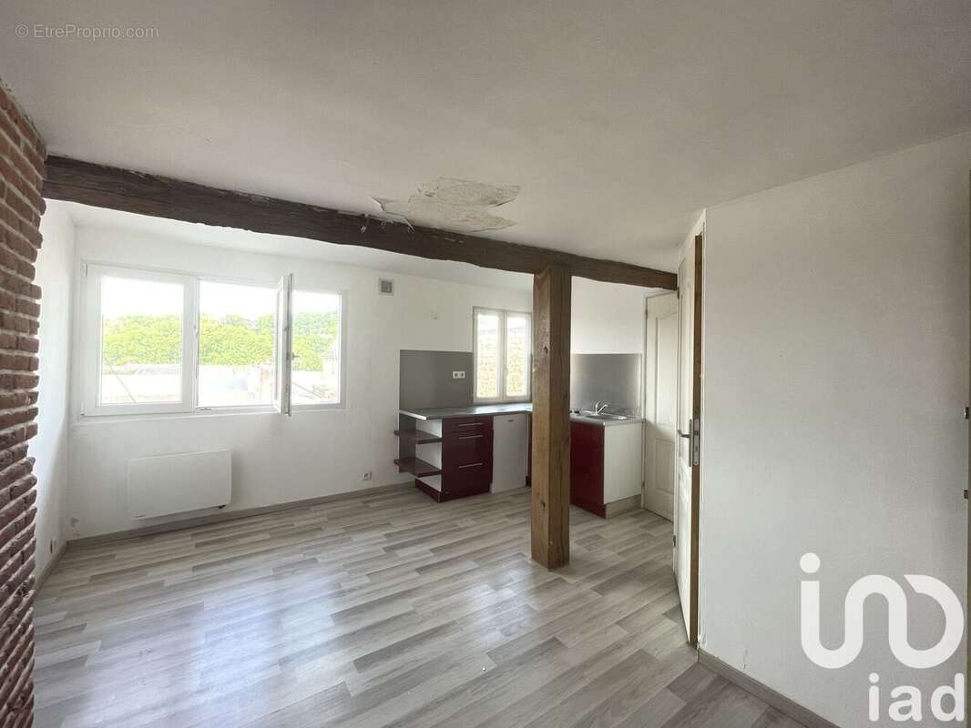 Photo 2 - Appartement à CHARLEVILLE-MEZIERES