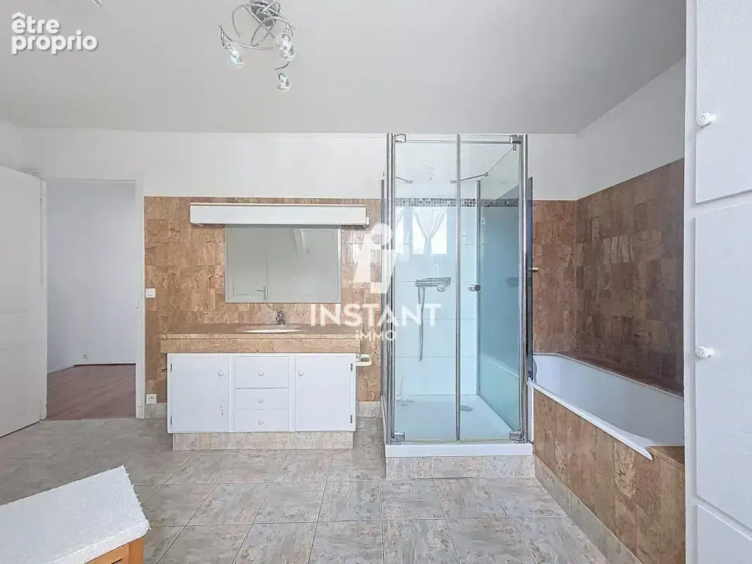 Maison familiale avec sous-sol - photo 22