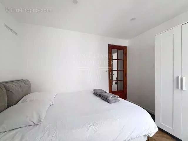 Appartement à PARIS-9E