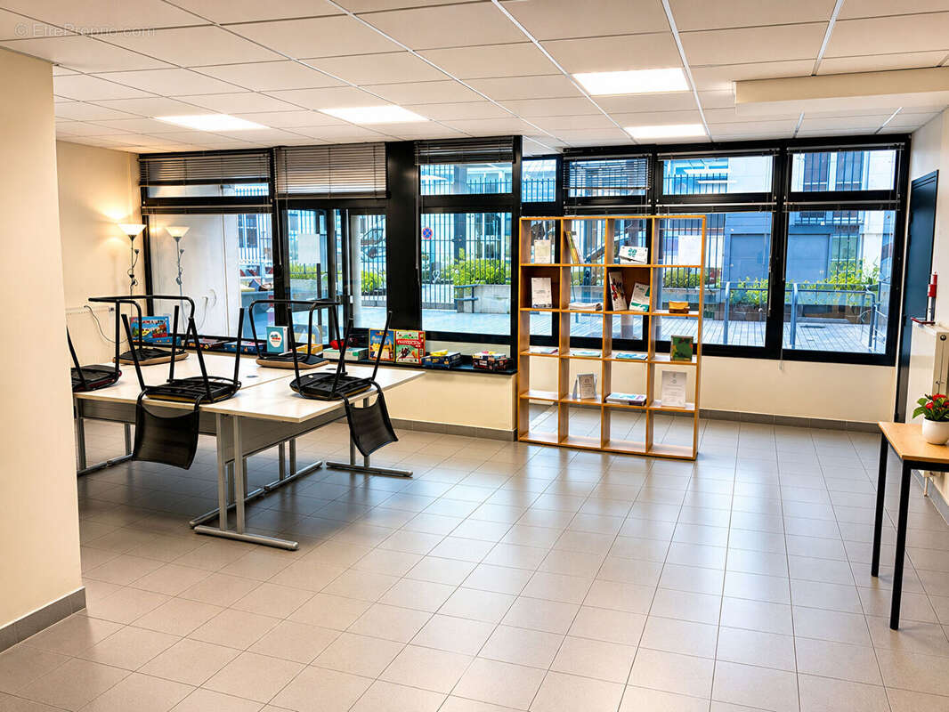 Local commercial Amiens 530 m2 - photo 2