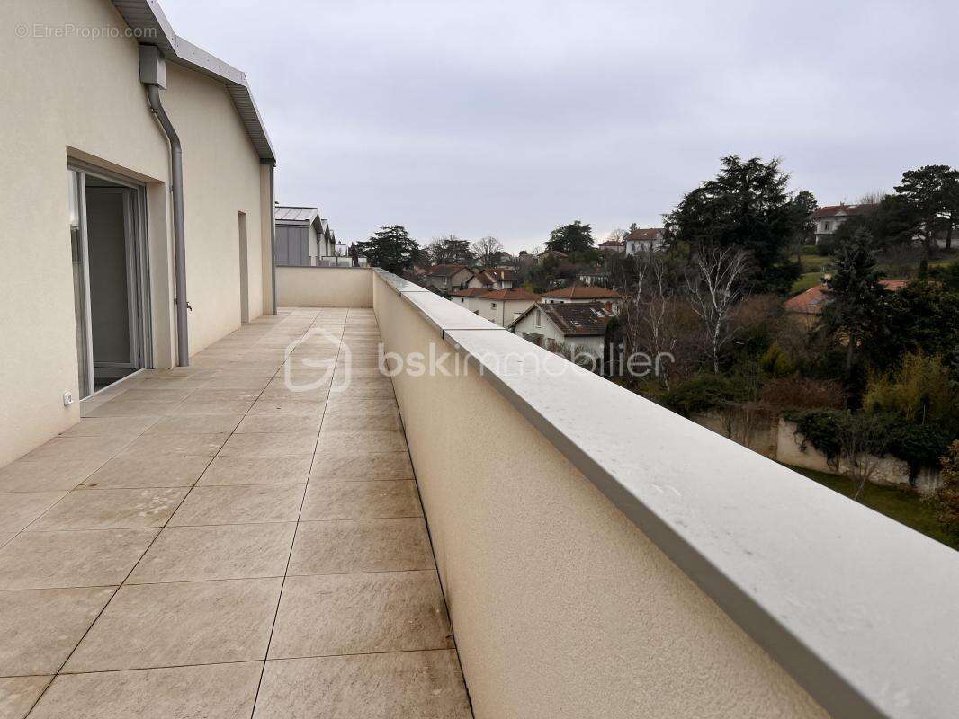 Appartement à CALUIRE-ET-CUIRE