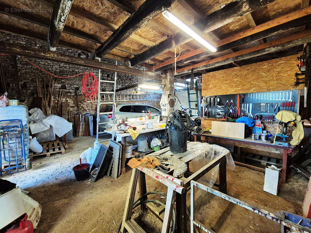 Maison à PAGNY-SUR-MEUSE