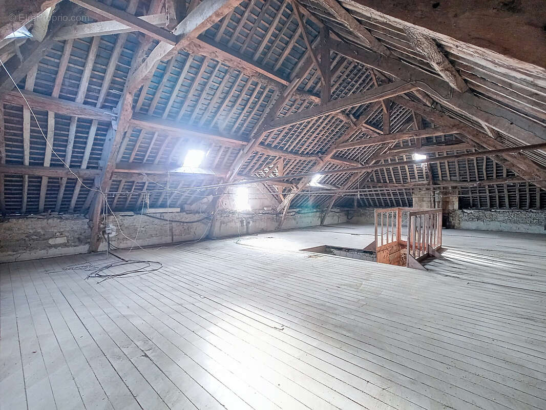 Maison à MAISONCELLES-PELVEY