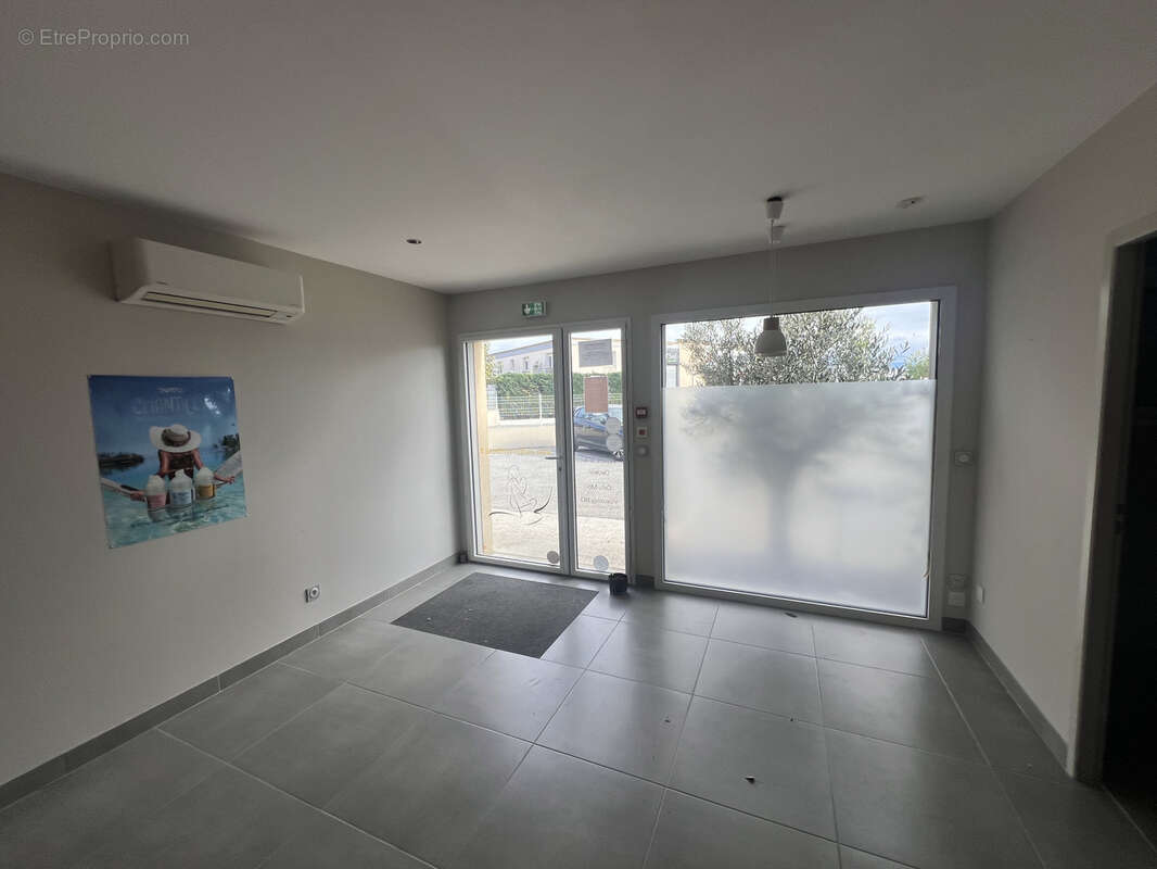 Commerce à SAINT-PERAY