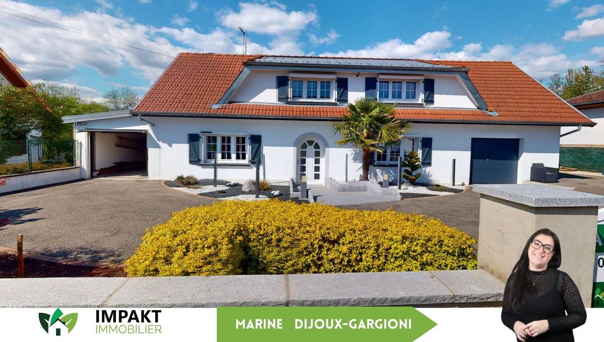 Maison à LACHAPELLE-SOUS-CHAUX