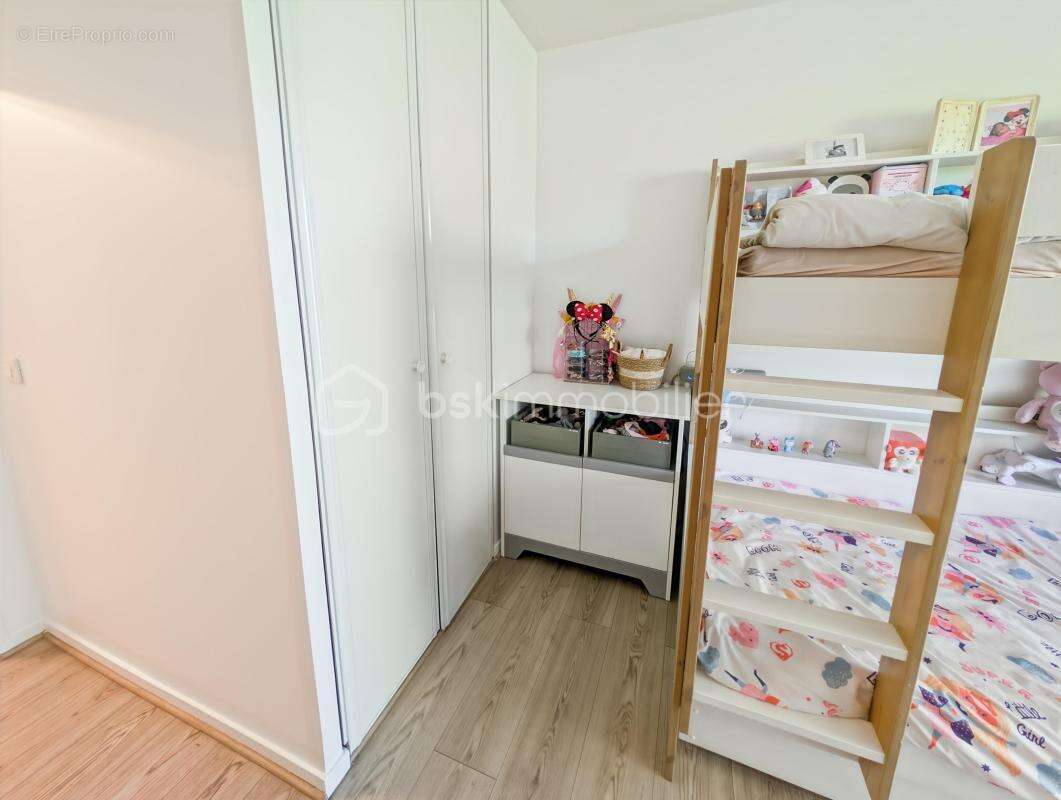 Appartement à MOISSY-CRAMAYEL