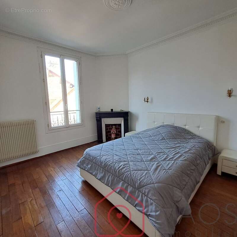 Maison à VILLENEUVE-LA-GARENNE