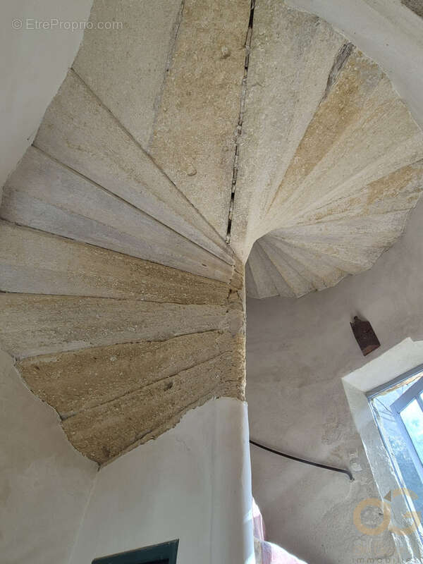 Maison à AIGUES-VIVES