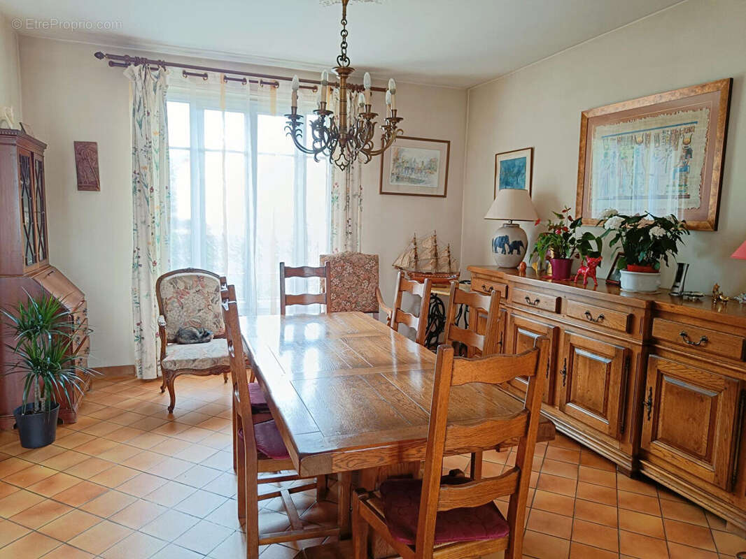 Maison à VILLEMOMBLE