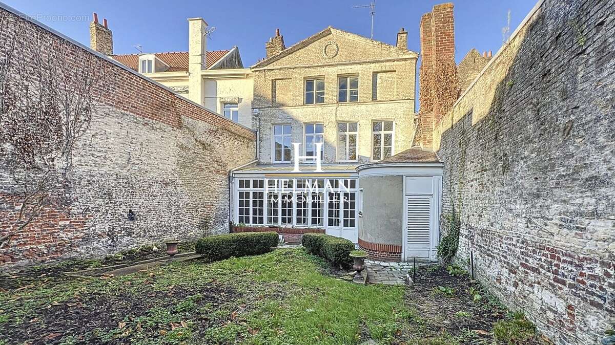 Maison à SAINT-OMER