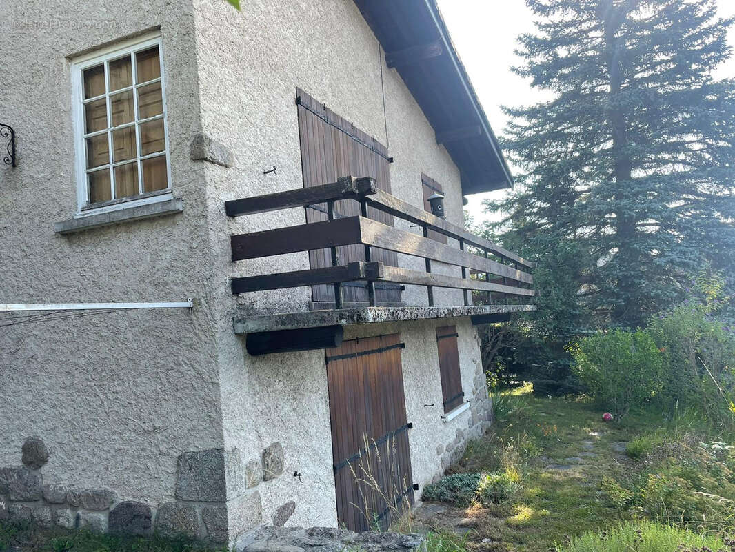 Maison à LE CHAMBON-SUR-LIGNON