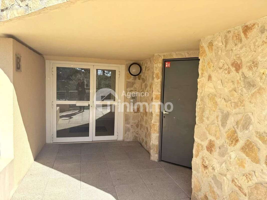 Appartement à SAINT-ANDRE-DE-LA-ROCHE