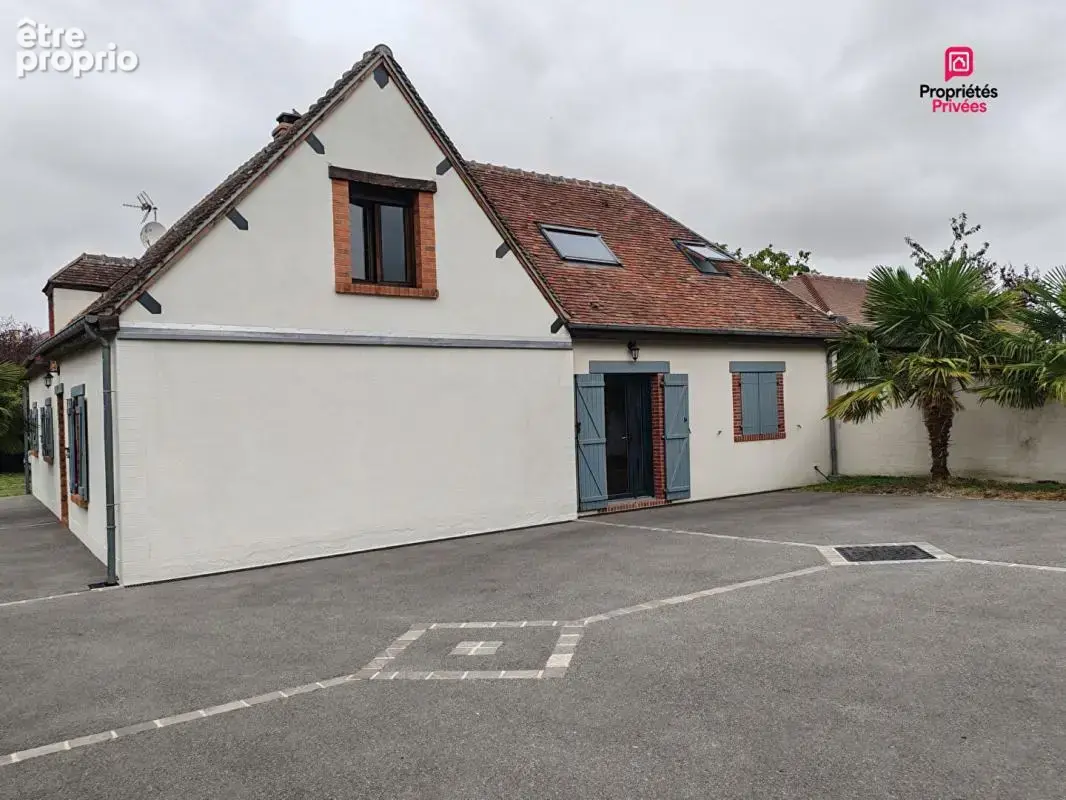 SAINT GERMAIN SUR AVRE Maison individuelle avec studio aménagé - 1 étage - 4 chambres - Petites dépendances pour stockage - Terr - photo 14