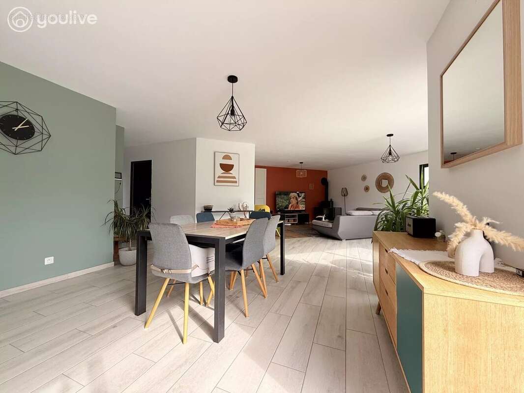 Maison à THIERGEVILLE