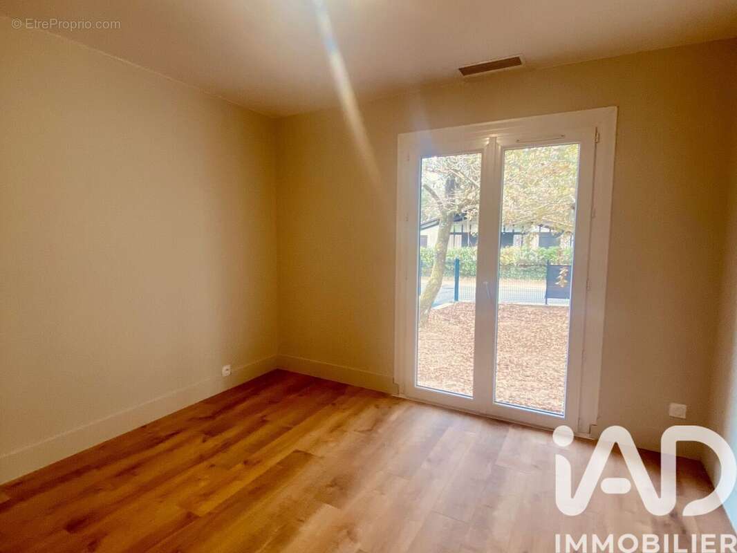 Photo 9 - Maison à TOSSE