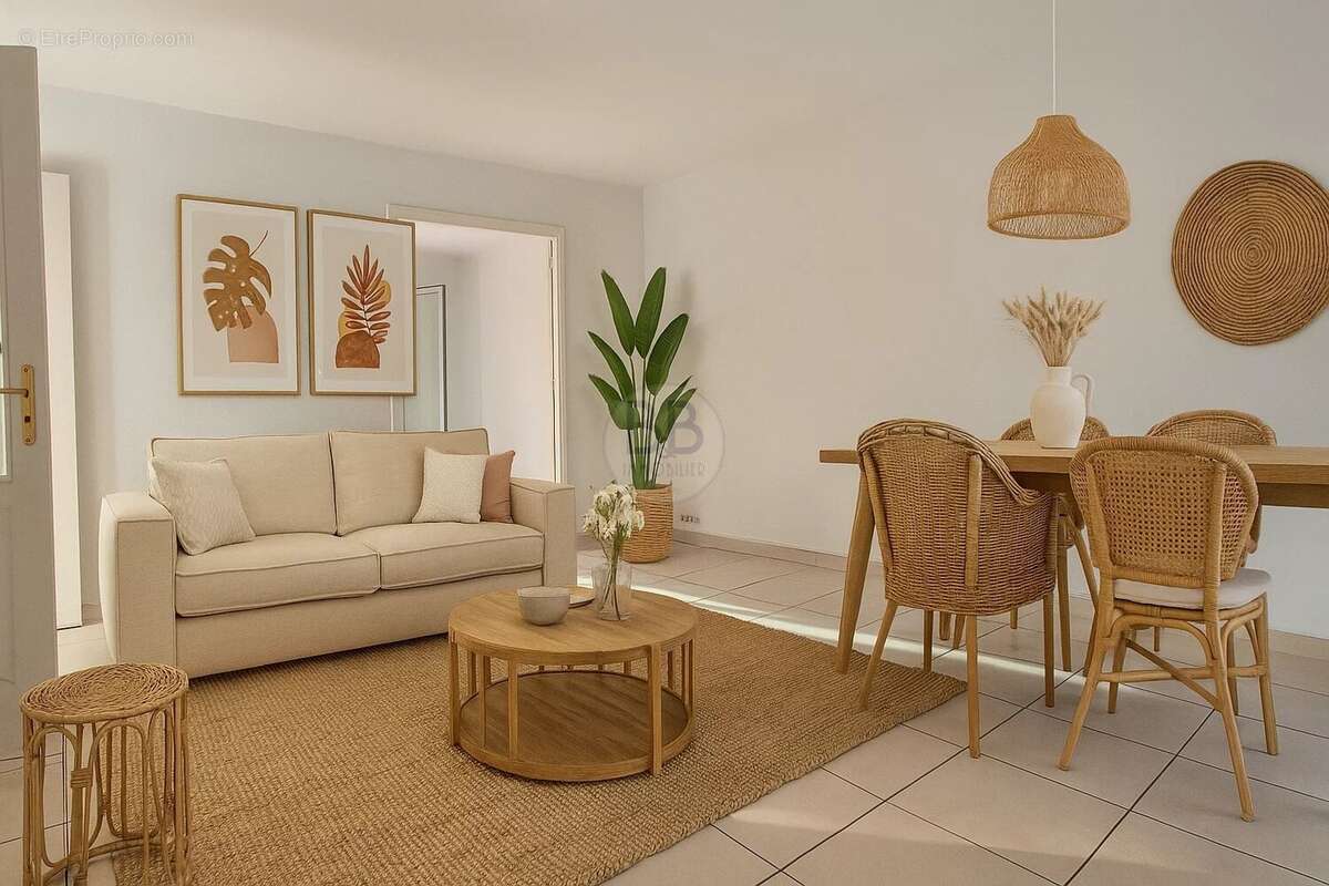 Appartement à SAINT-RAPHAEL