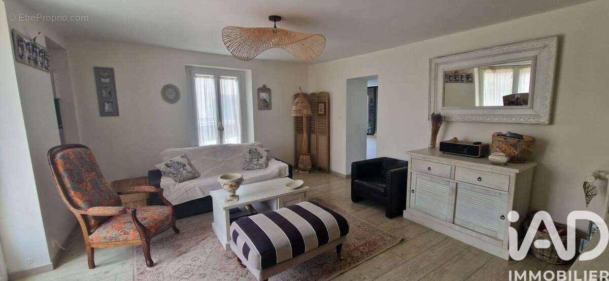 Photo 7 - Maison à MARINES