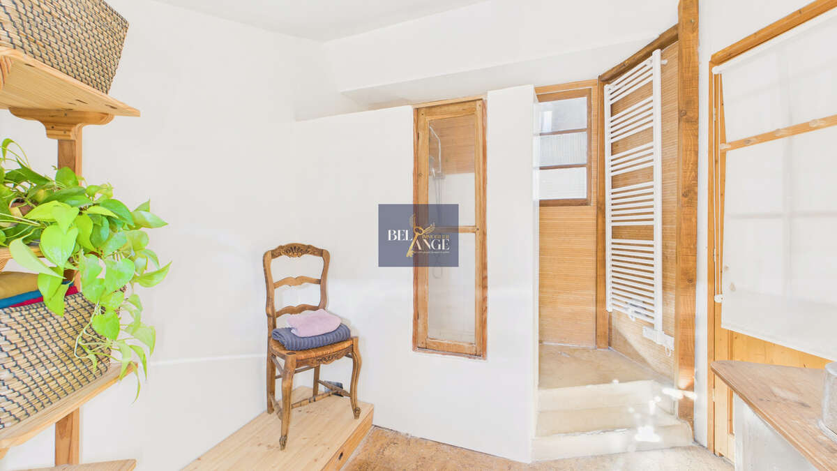 Maison à SAINT-PAUL-LE-JEUNE